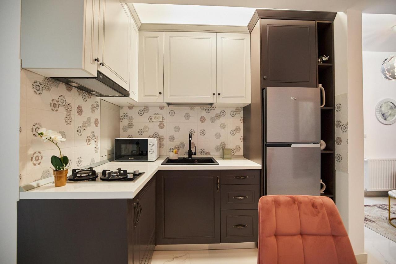 Uptown Apartments Iasi Exterior photo